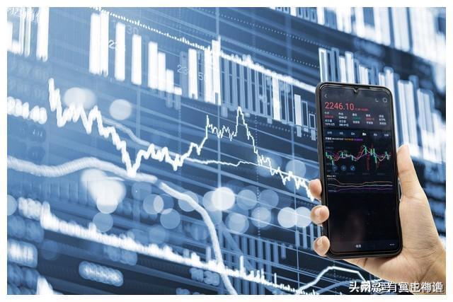  炒股15年经验分享 __罗振宇:坚决不炒股