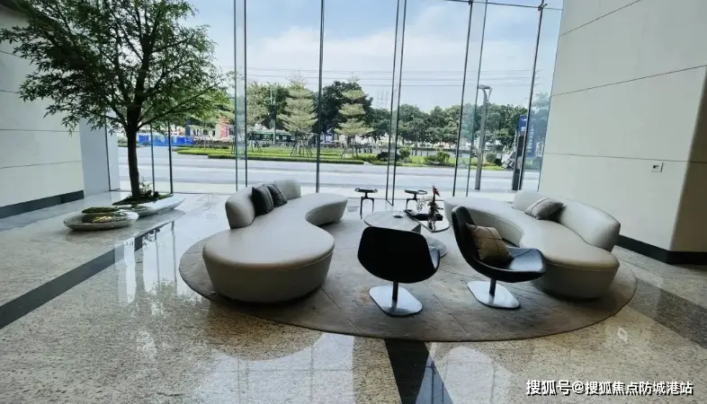  大湾区金融城核心地段 _汇金国际金融中心 江景办公空间 _富力国际金融中心