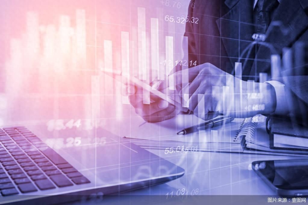 金融 基金_公募基金管理费收入2025年增长分析_权益类基金管理费下滑趋势