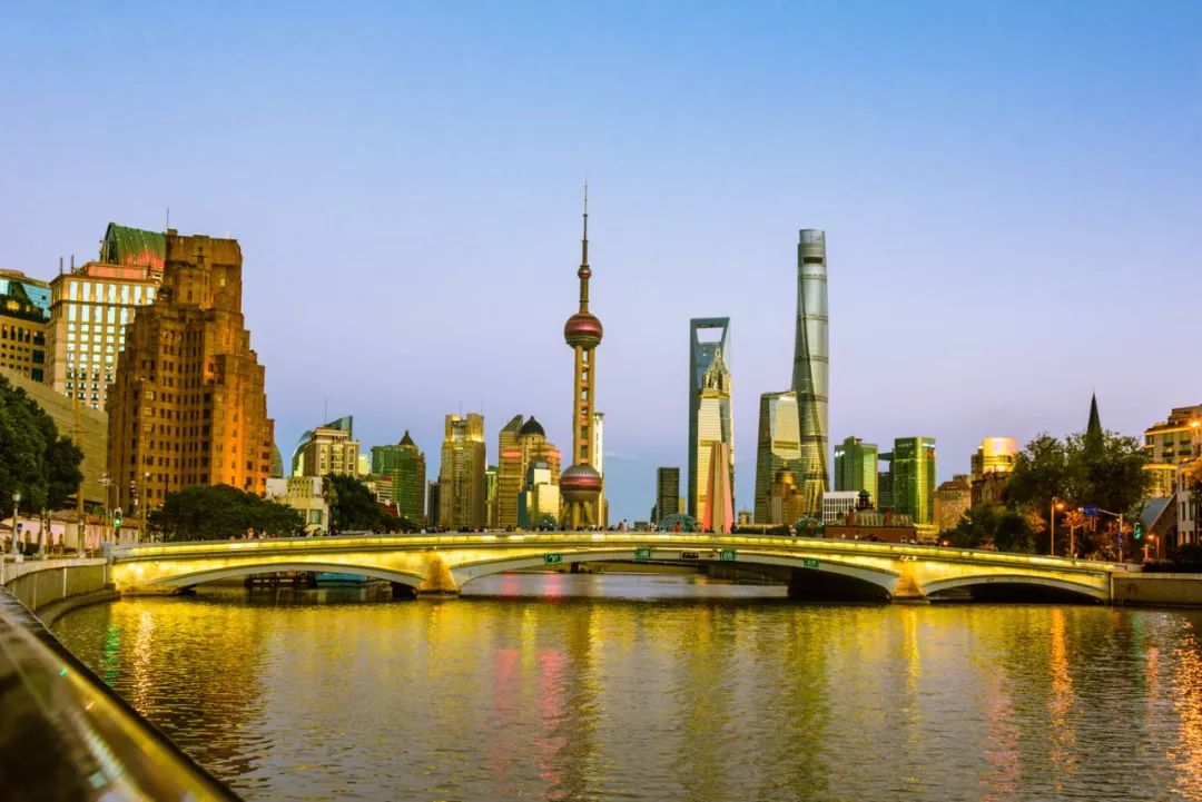 陆家嘴三剑客拍照点_浦东环球金融中心_上海环球金融中心观光攻略